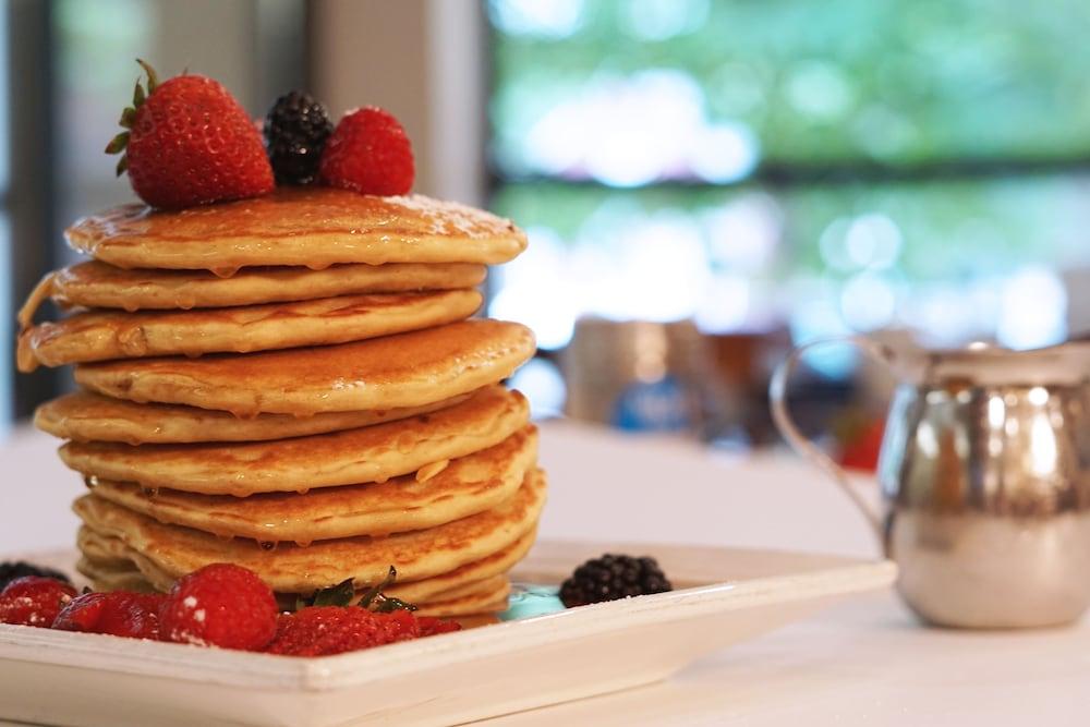 Doubletree By Hilton Milwaukee Downtown Hotel Ngoại thất bức ảnh
