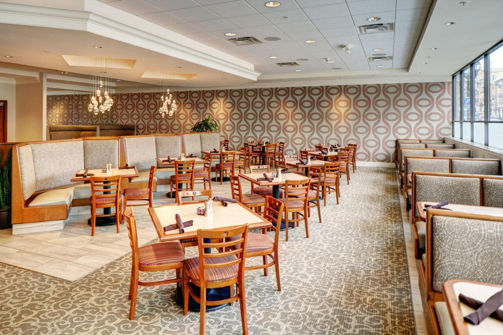 Doubletree By Hilton Milwaukee Downtown Hotel Ngoại thất bức ảnh