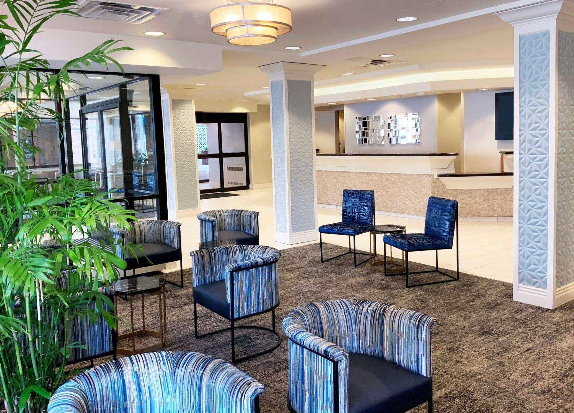 Doubletree By Hilton Milwaukee Downtown Hotel Ngoại thất bức ảnh