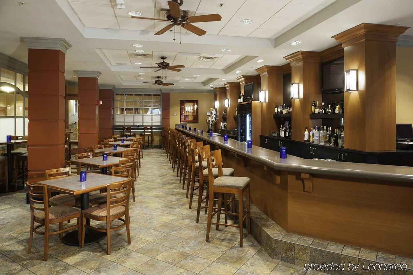 Doubletree By Hilton Milwaukee Downtown Hotel Ngoại thất bức ảnh