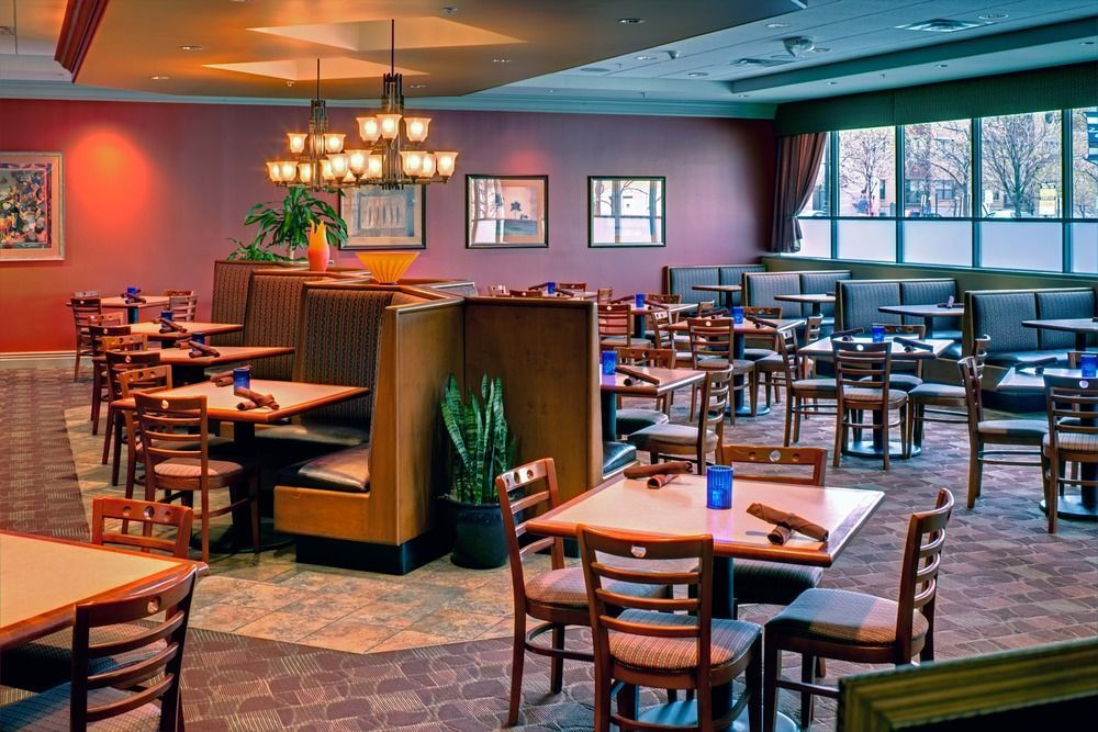Doubletree By Hilton Milwaukee Downtown Hotel Ngoại thất bức ảnh
